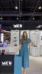 Hostess for IDEX Abu Dhabi