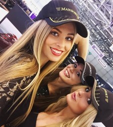 Naše krásné modelky zazářily na akci Motor Show v Ženevě